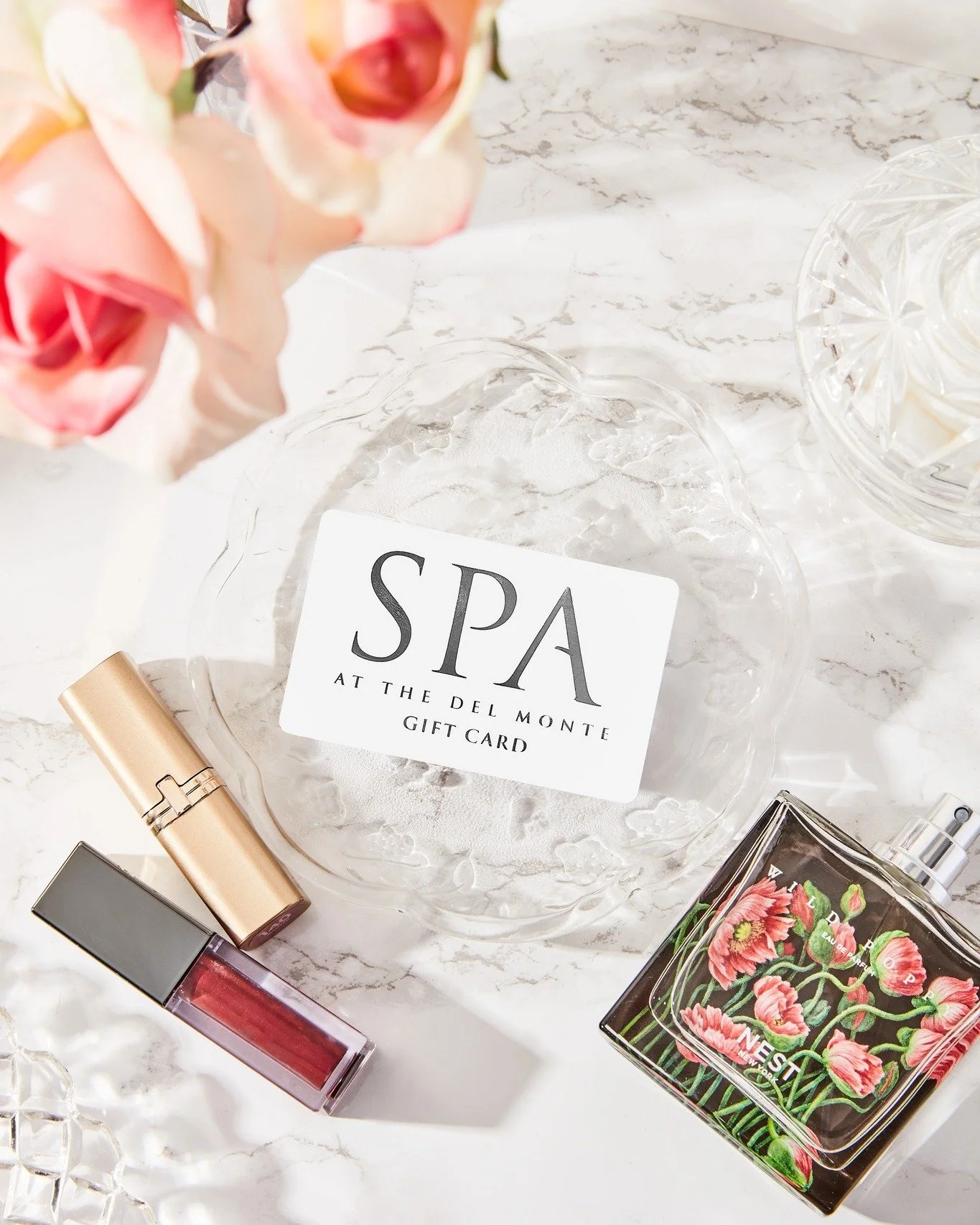 On #NationalFragranceDay , we're smelling all the beautiful scents in our boutique 😌💐 
&middot;
&middot;
Stop and smell the fragrances in our boutique today! 
&middot;
#delmontespa #skinhealth #spalife #spalife #spa #dayspa #pittsford #skincare #sh