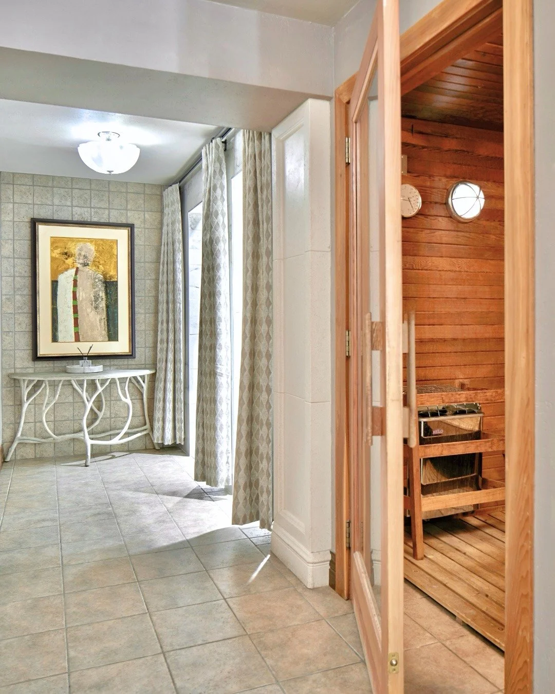 A quiet ritual of warmth and restoration✨

Step into the sauna and experience elevated relaxation at the Spa at the Del Monte!
.
.
 #delmontespa #pittsford #rochesterny #sauna