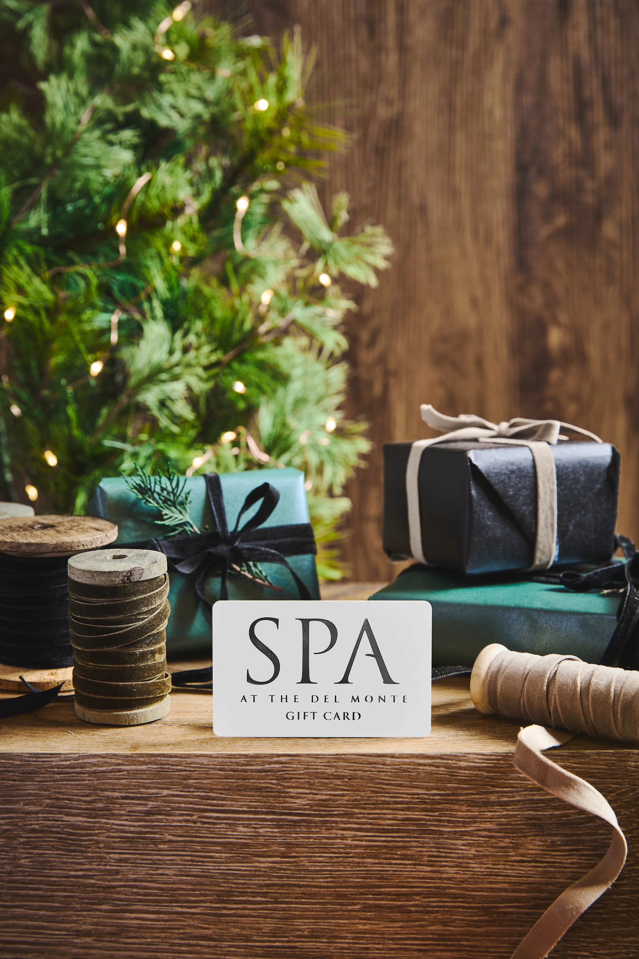 Spa_GC_Winter_Presents_1.jpg