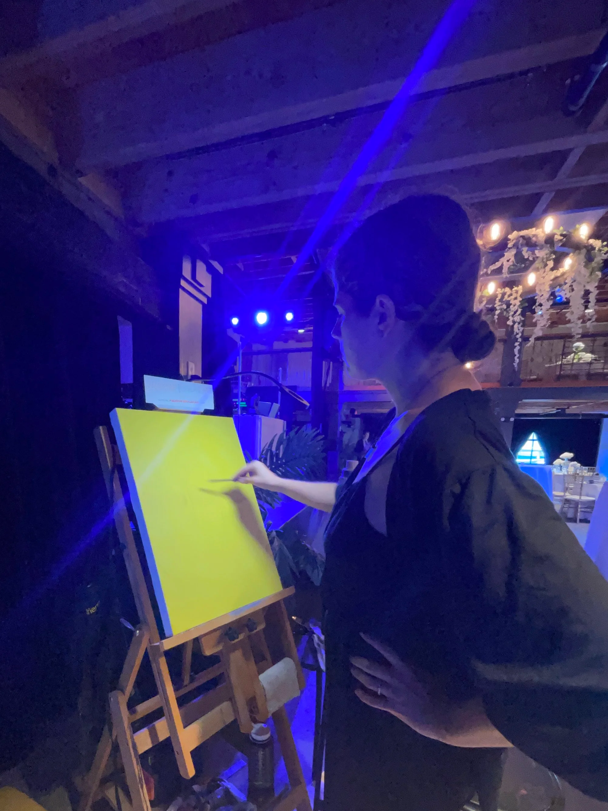 I bring my own lighting so am able to work in dark/low light conditions. 