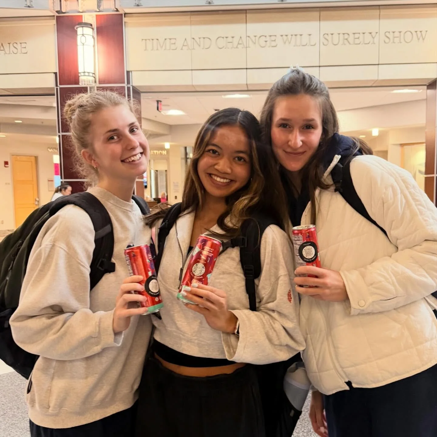 Thanks so much to everyone who stopped by and visited us at the Student Union today, we loved meeting you all! 🙌 Be sure to come see us again at the @offcampus_osu Housing Fair on Tuesday, March 24th from 11 AM&ndash;3 PM. 🏠 

#8thandhighapartments