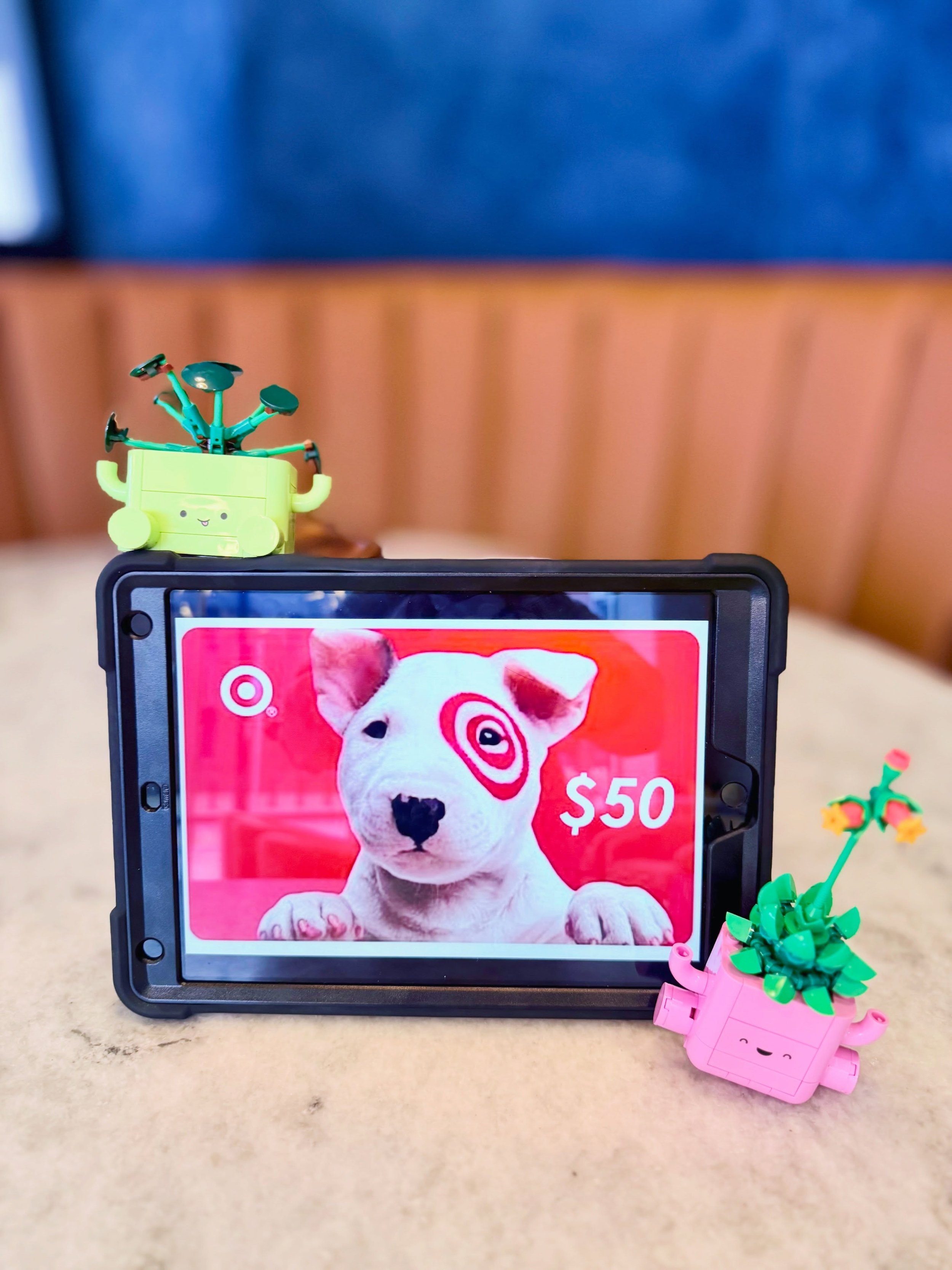 ✨Win it Wednesday Giveaway! ✨

Today we&rsquo;re giving away a $50 Target E-Gift card to one lucky winner! Here&rsquo;s how to enter! 🎯 

1️⃣ Like this post 🖤
2️⃣ Follow us @8thandhighapartments 🤗
3️⃣ Tag 2 friends you&rsquo;d invite to shop with 