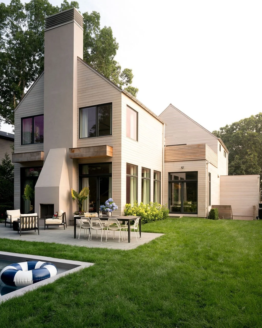 sag-harbor-ny-architectural-photography-exterior-tori-sikkema-photography-danielle-fennoy-revamp-6660.jpg