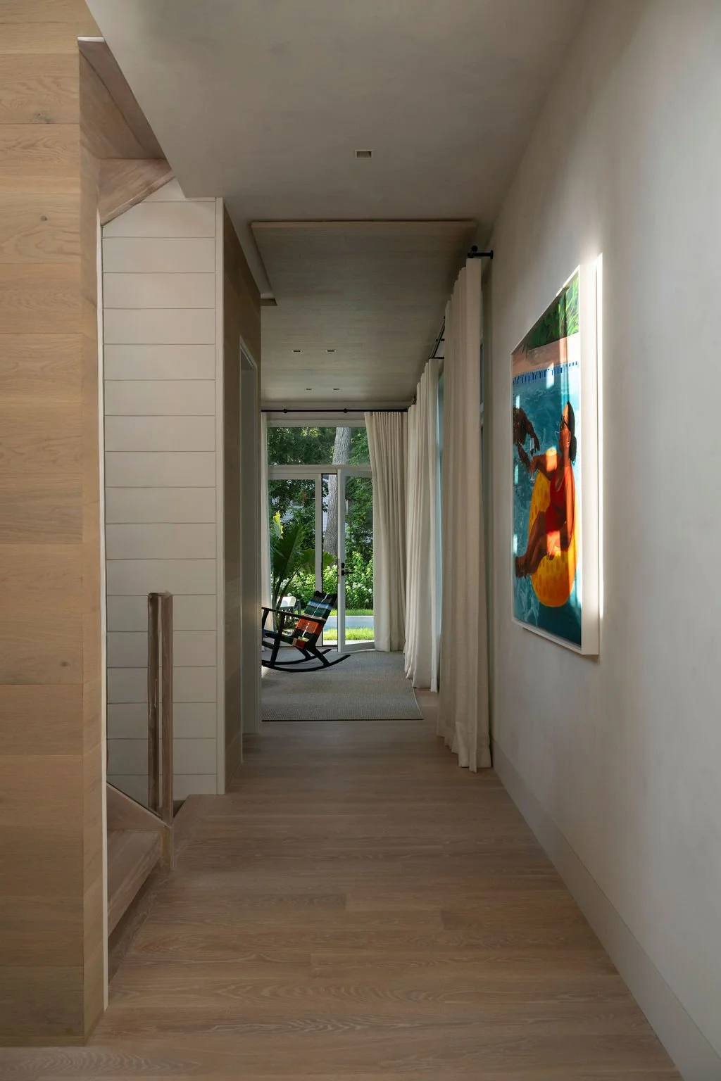 sag-harbor-ny-interior-design-photography-first-fl-hallway-tori-sikkema-photography-danielle-fennoy-revamp-037.jpg