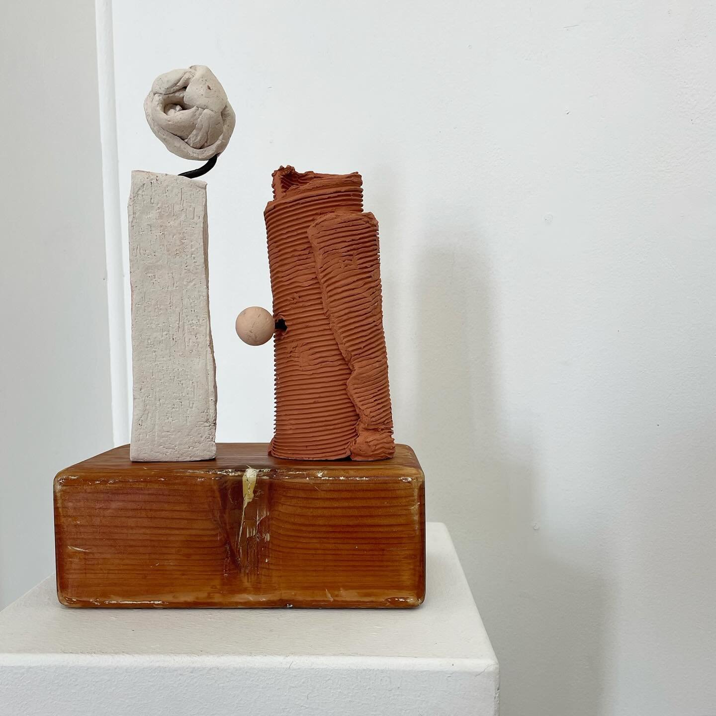 The Dangling Conversation
Patrick Lears
The Lido Stores
11 &ndash; 27 April 2024

&lsquo;somatic sensing&rsquo;
ceramic, steel and wood

&lsquo;waking giant&rsquo;
ceramic, flint and wood

&lsquo;endymion&rsquo;
ceramic and flint

Patrick Lears&rsquo
