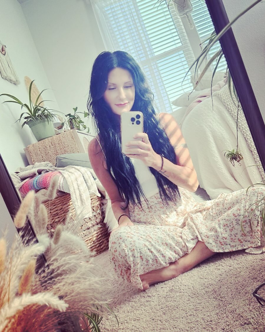 Your life is always reflecting you.

Not just what you say you want &mdash; but what you practice wanting.

 What you habitually feel.

 What you believe quietly, even when you're hoping for something different.

Most of what we experience starts lon