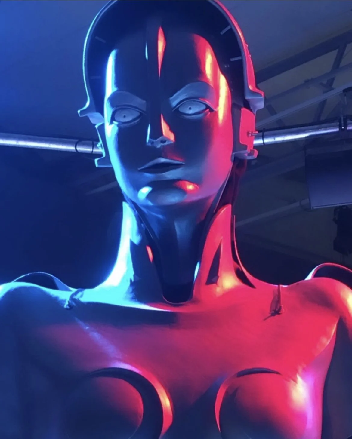 1:1 Metropolis Robot 'Maschinenmensch' museum display figure