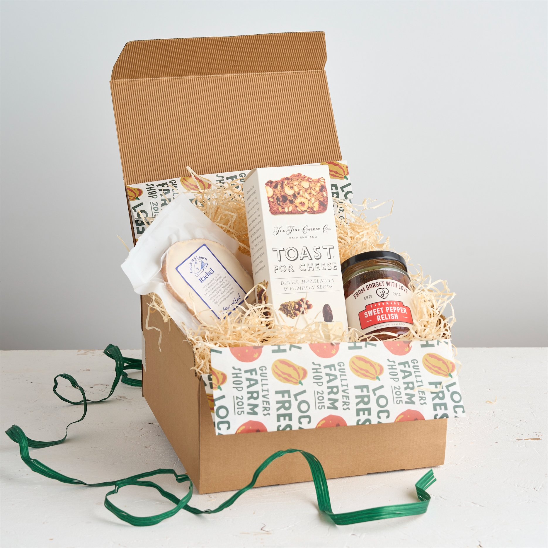 Gullivers-Small-Cheese-Christmas-Hamper.jpeg