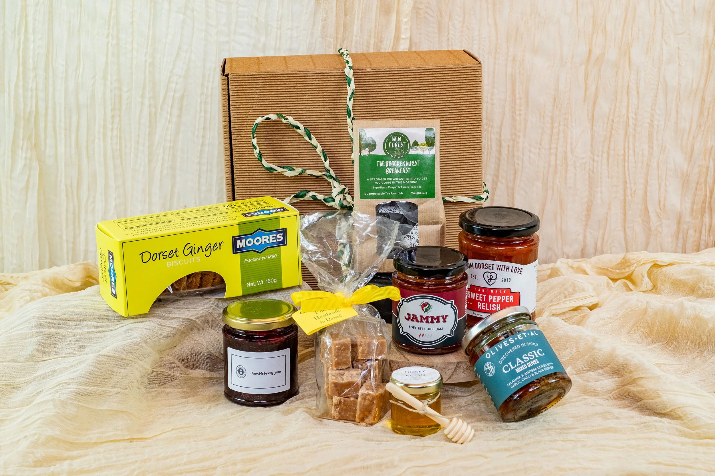 Dorset Breakfast & Sweet Hamper