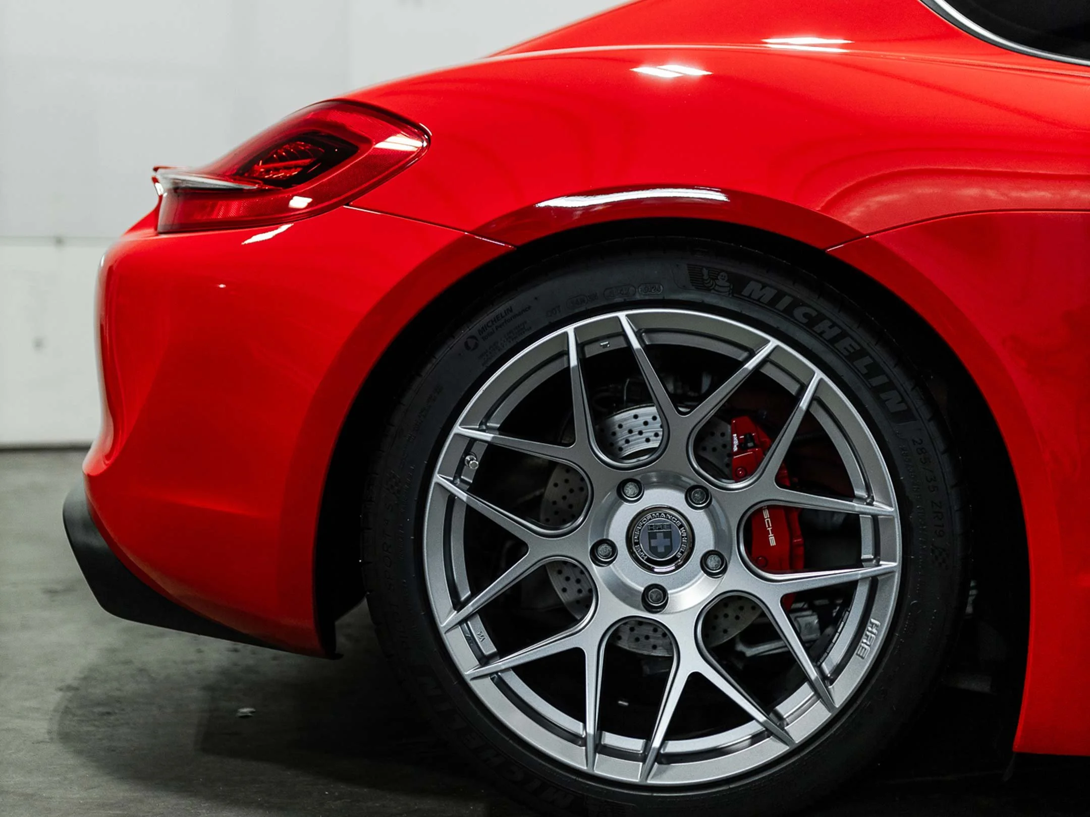 XPEL FUSION PLUS™ Ceramic Coating is a hydrophobic formula with self-cleaning properties that repel water, dirt, and grime