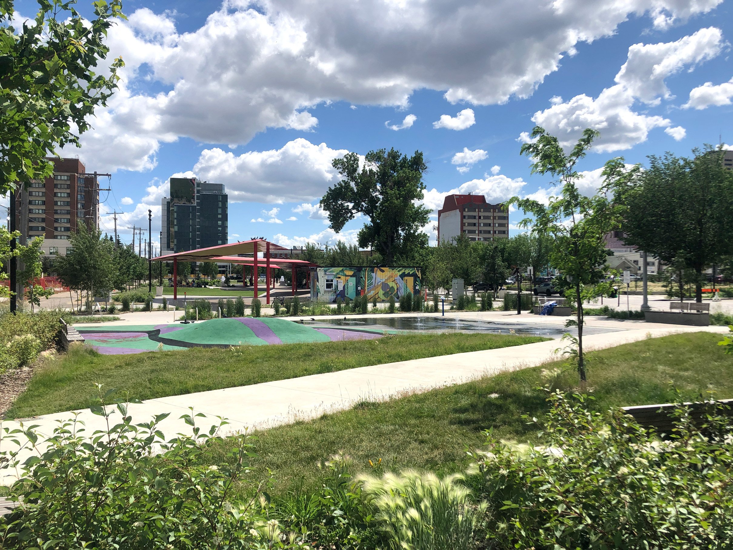 KANIST_FRNT_PARK.jpg