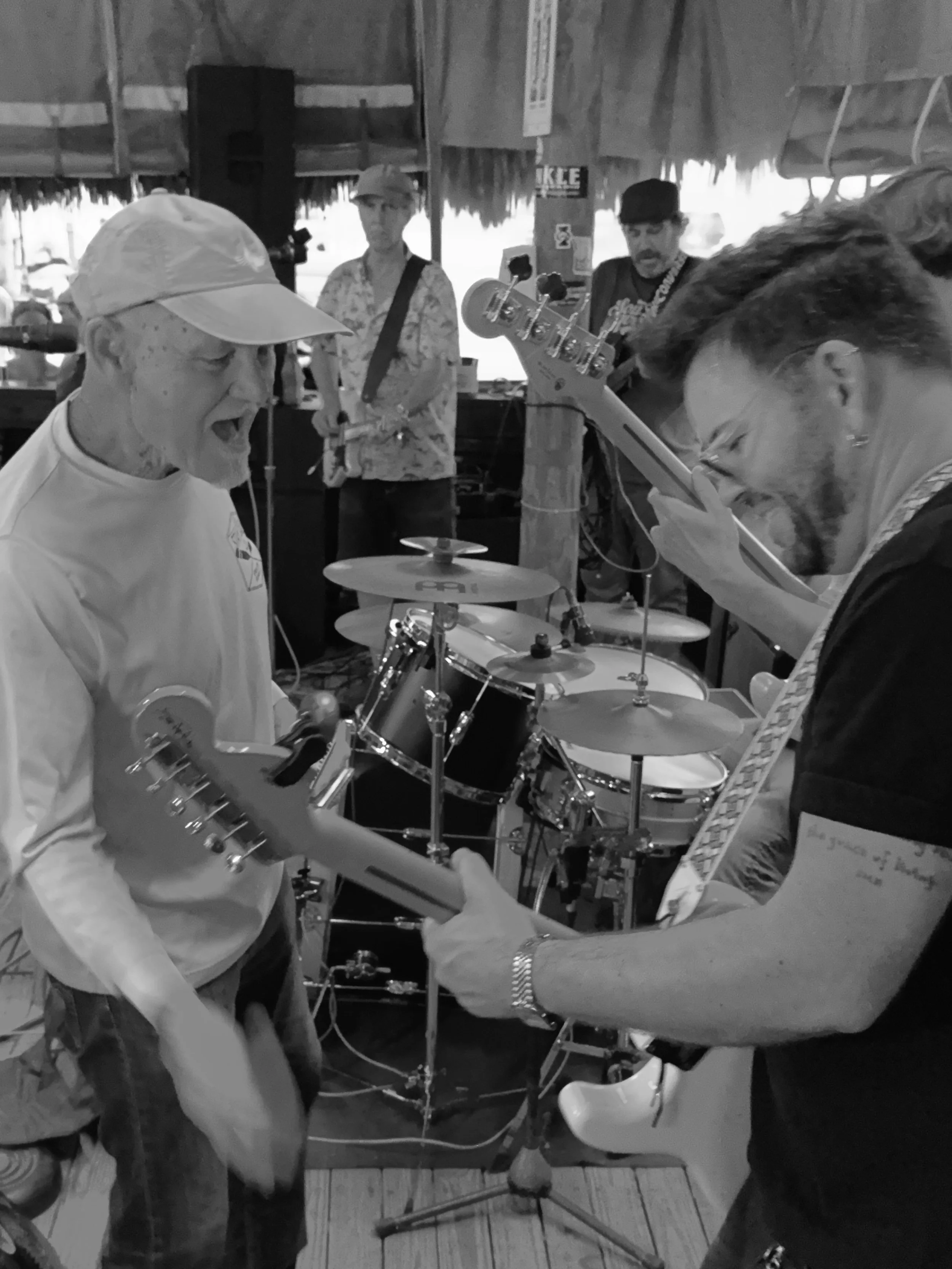 5.11.26. @katikisunsetbeach with Sarasota Slim, Kid Royal &amp; T.C. Carr. Not a bad Monday! With @interrantejoseph_banjoey 
📸 @jamaicajenkins 

#blues #floridablues #bluesharmonica