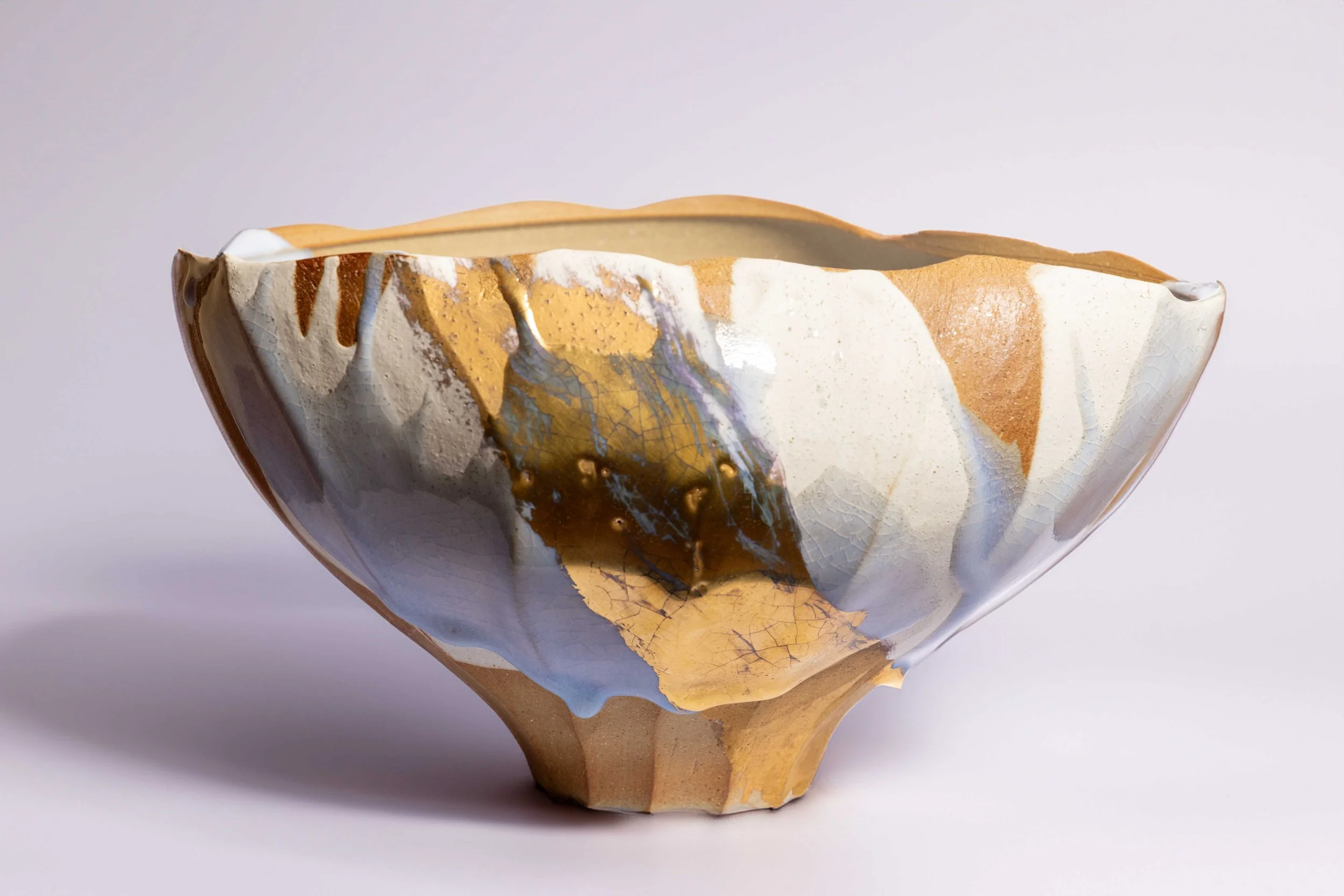 9. BOWL/GEPPAKU GLAZE WITH GOLD 29.3 X 22.3 X 16.8 CM 