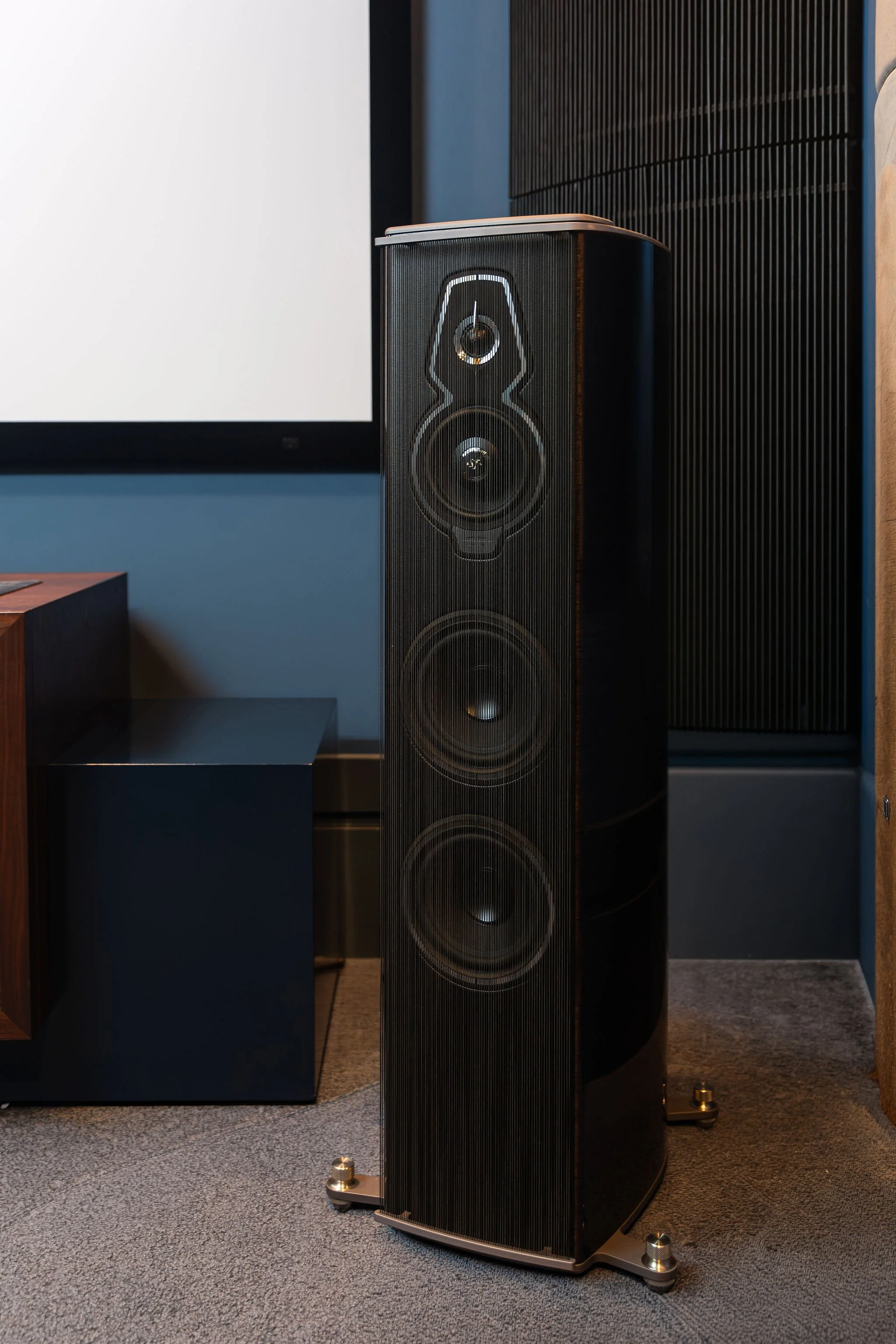 spire-showroom-2026-5144-201.jpg
