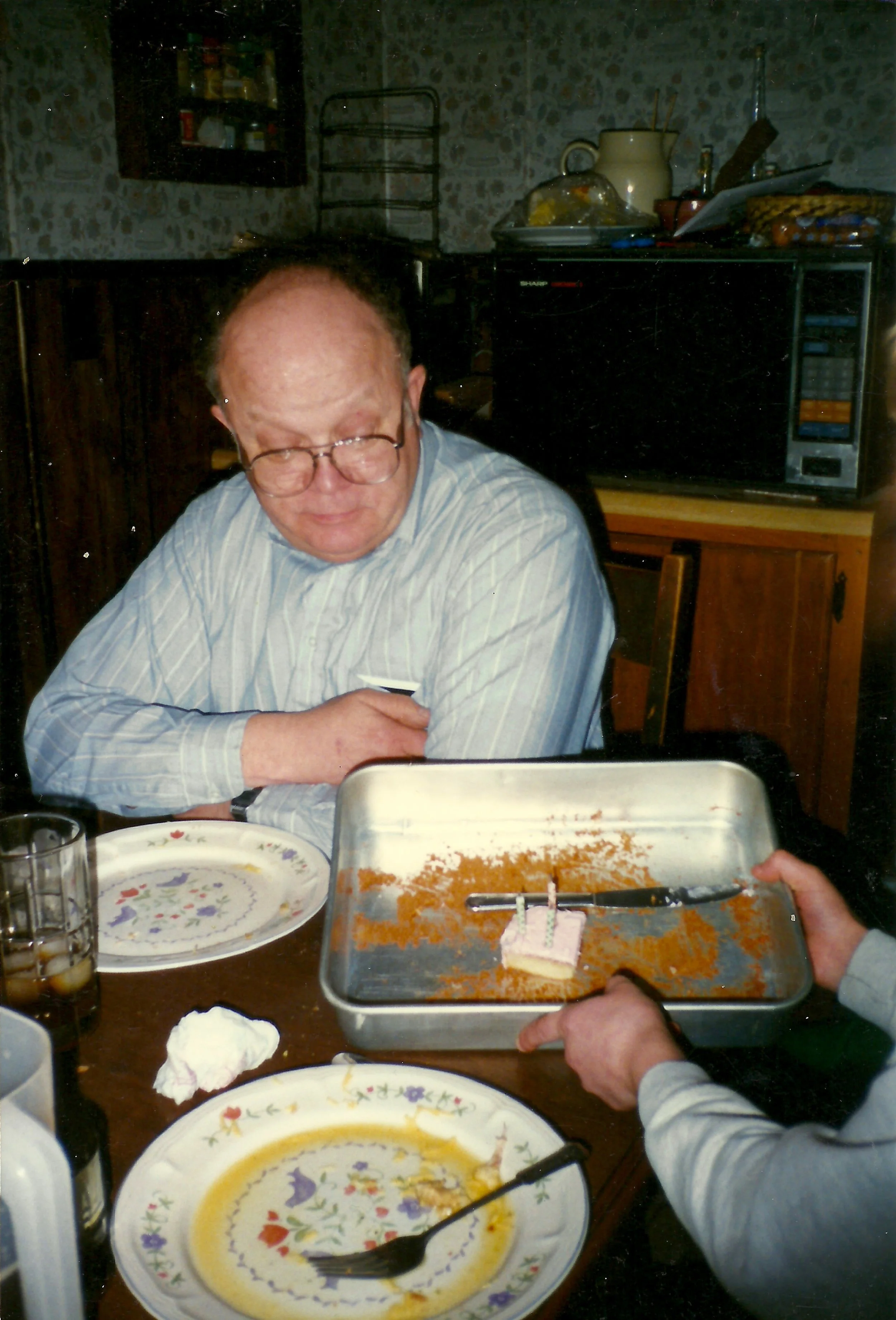 Ron's birthday cake from Tiffany 2-12-97.jpeg