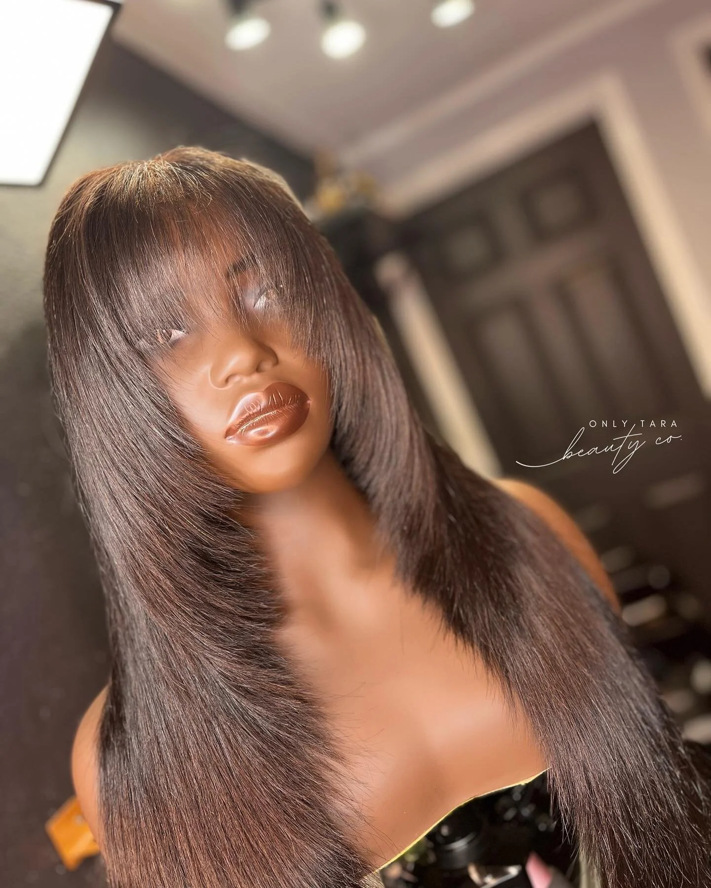 If you have purchased hair from me & would like to turn your extensions into a unit keep reading!
❣️
Hair Extensions Revamp
3x3 Lace Closure
20” custom unit
Size Medium
Face framing layers
For a limited time I am doing free wig constru
