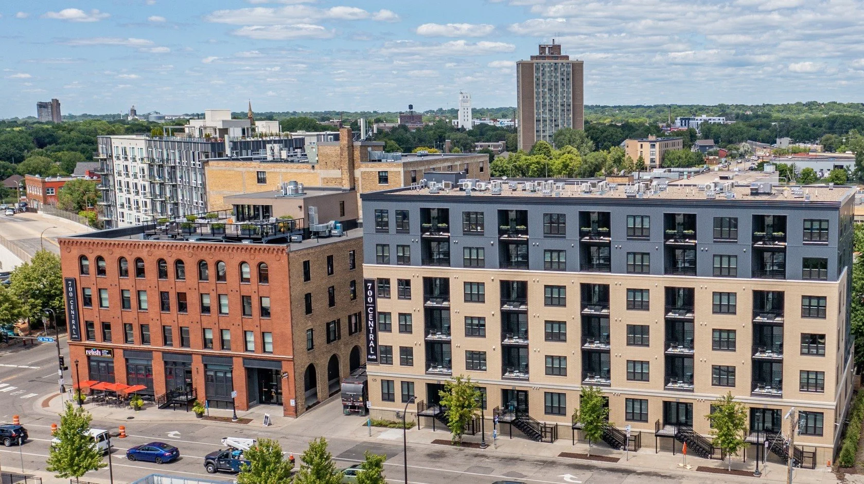 700 Central Apartments 