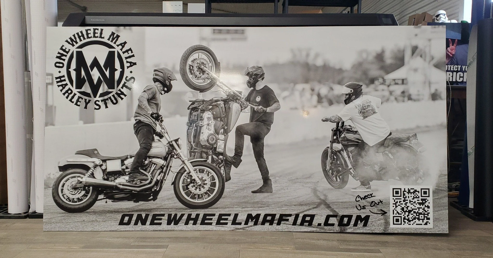 💘💝 Love is in the air at this time of year - and we truly * love * our customers! Some of this week's highlights include:

- A large, captivating monochromatic sign for One Wheel Mafia
- A forest green, matte-finished mirror decal and a run of garm