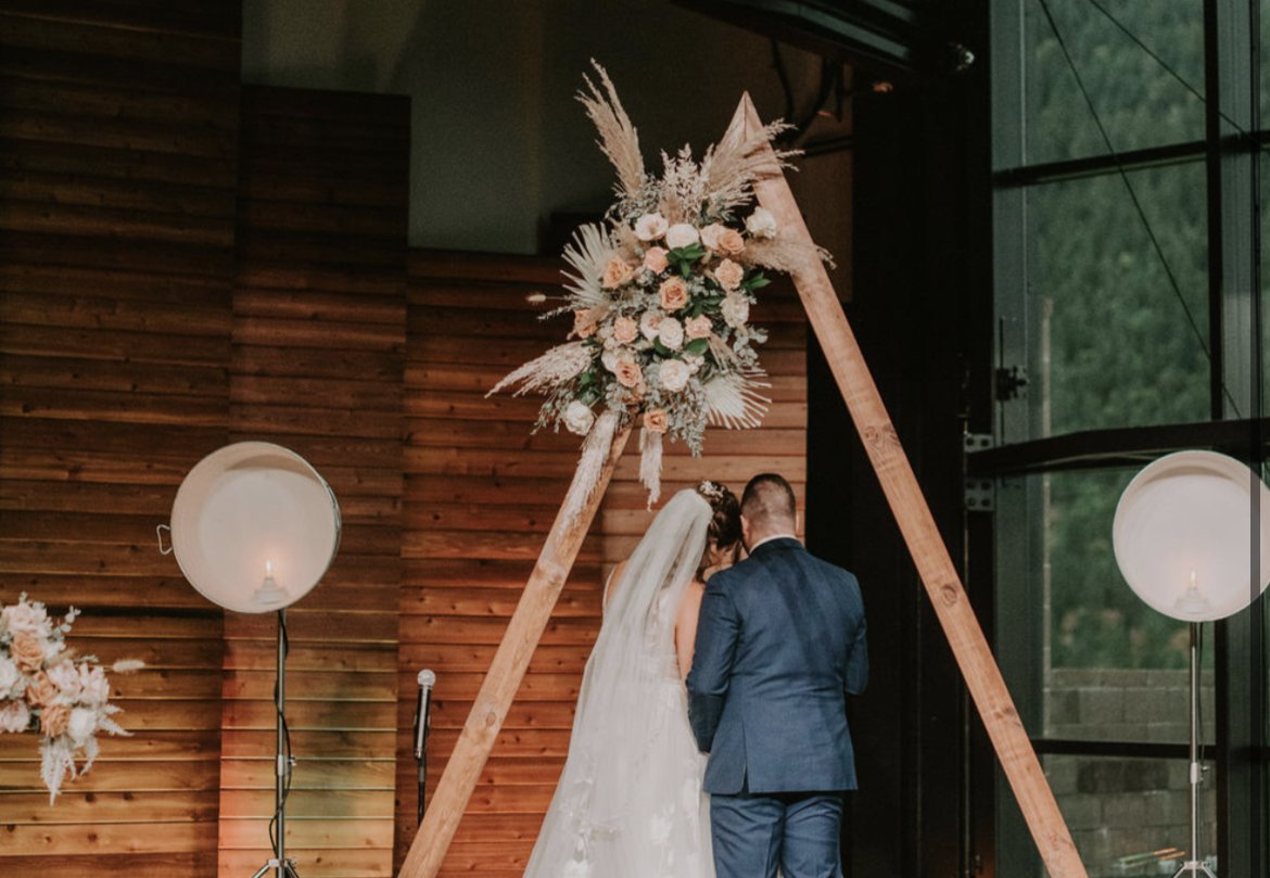 Photography: @hazeleyephotography