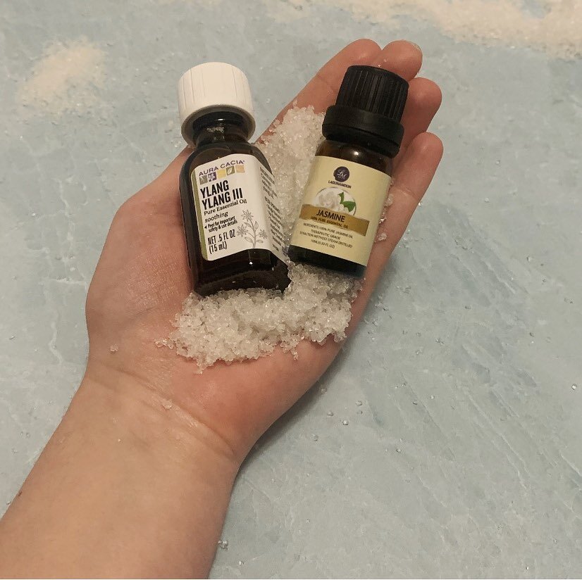 And&hellip; voila! With a calming mixture of jasmine and sensual ylang ylang, Cloud Nine is my personal favorite mix. What scents do you like best? 

#beneficialbeing #bathsalt #bathsalts #cloudnine #jasmine #ylangylang #essentialoils #environmentall