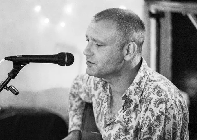 Open Mic session with Wesley Bradd