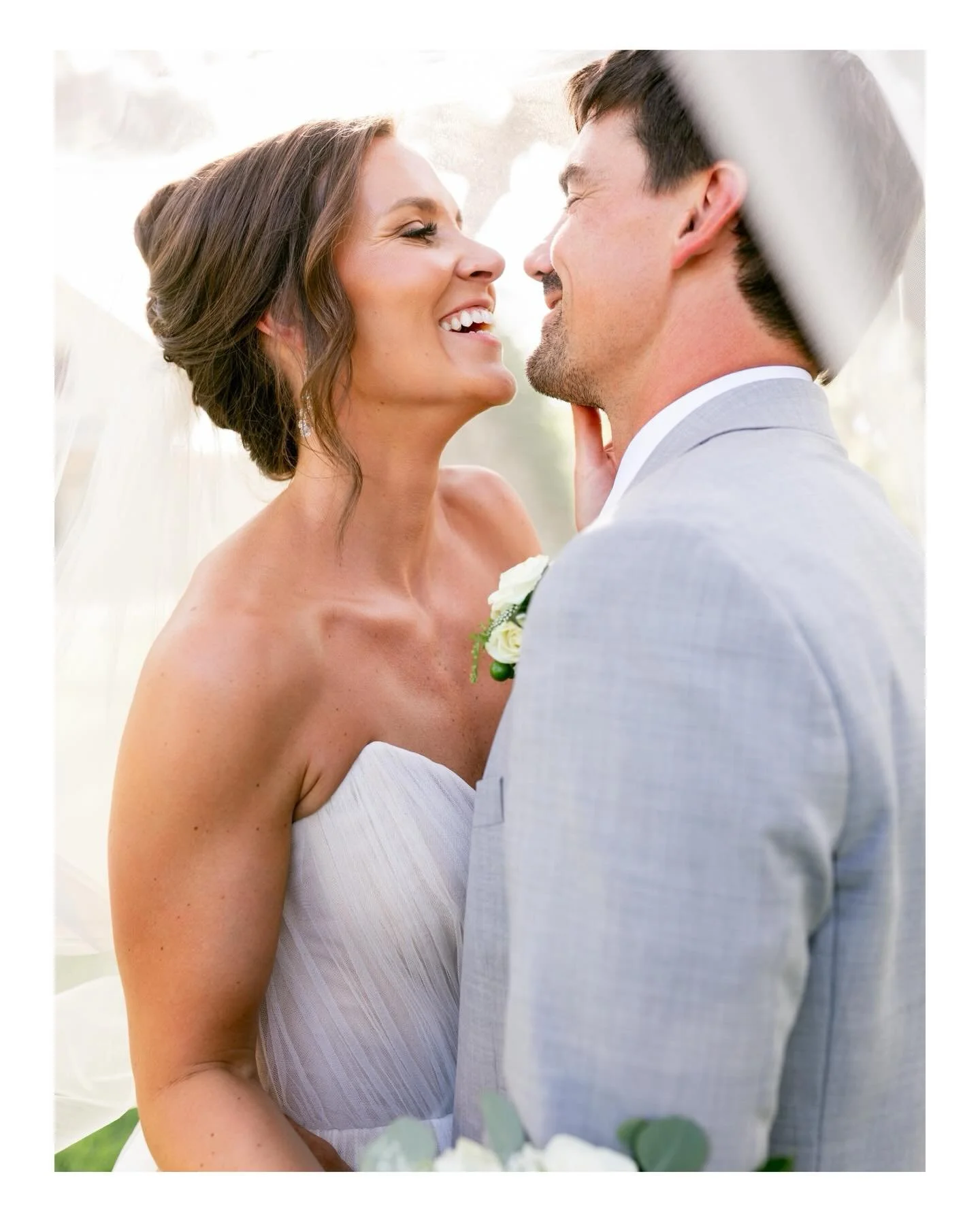 Brooke and Tanner 🥹 two of the best people. Nothing like shooting a wedding for friends that feel like family. Forever grateful to witness your day! we had a blast at @camphideawayretreat in Gruene, TX. Thank you Coleman/Coffin crew for having me, ?
