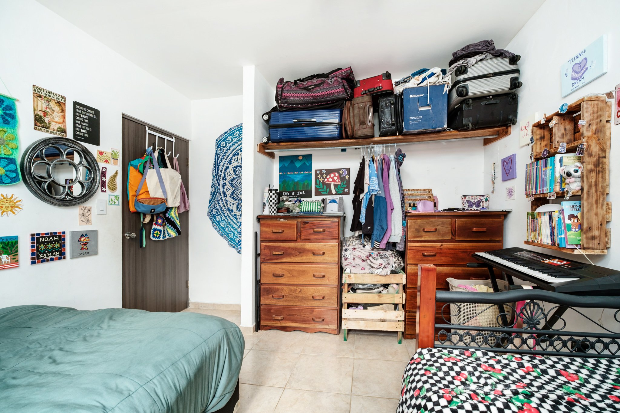 GCMS AshleyMorales 00001 Bugaba PTY PDEF NOLOGO LOWRES-21.jpg