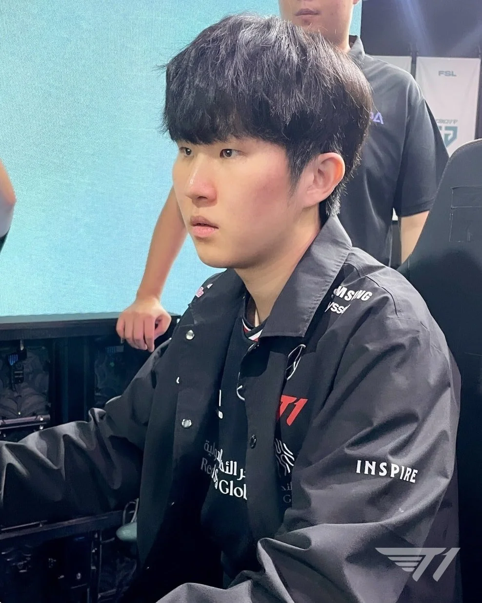 손 풀기 완료 💪

I&rsquo;m ready 💪

#TogetherAs1