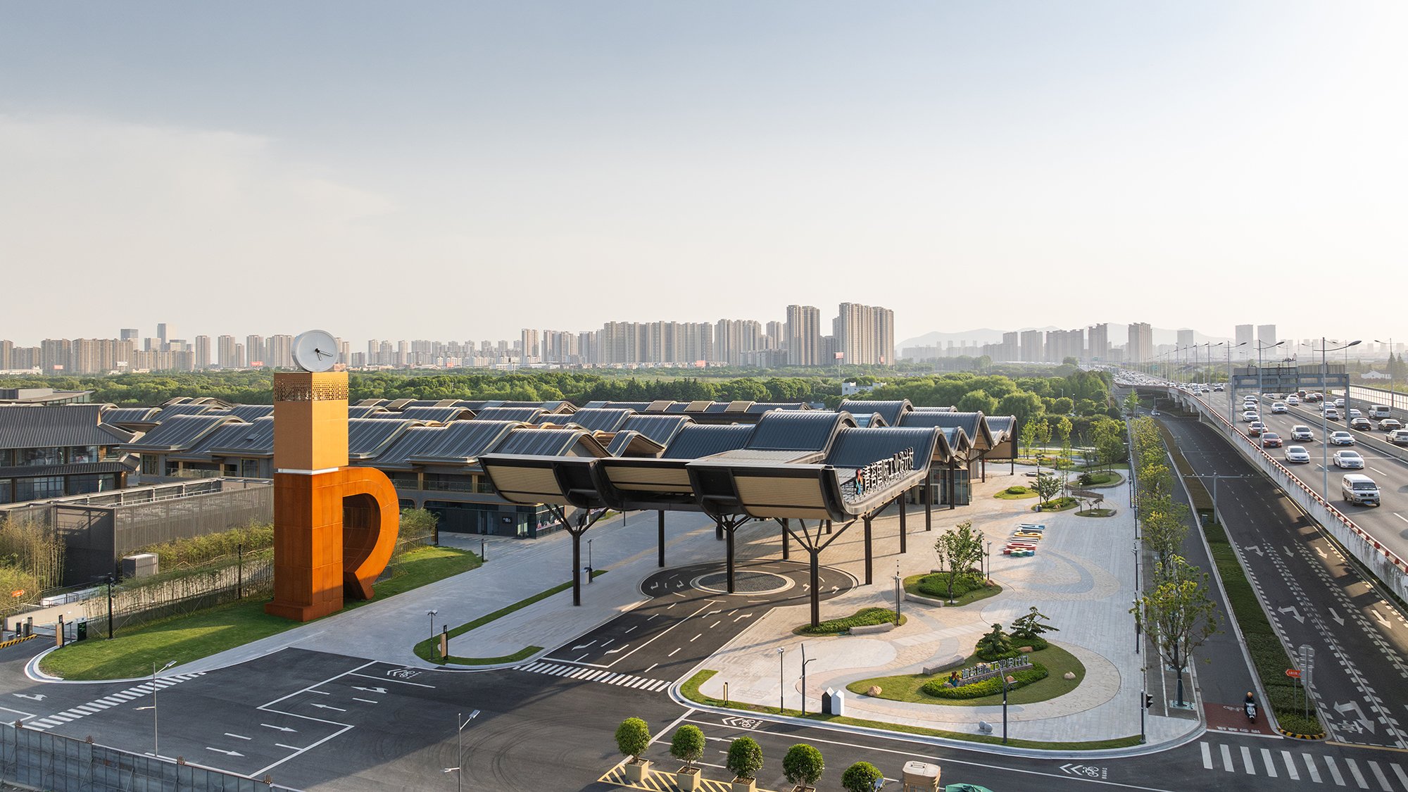 SPARK_Suzhou Qingtai phase 1_03苏州青苔国际工业设计村入口处_Credit_CreatAR.jpg