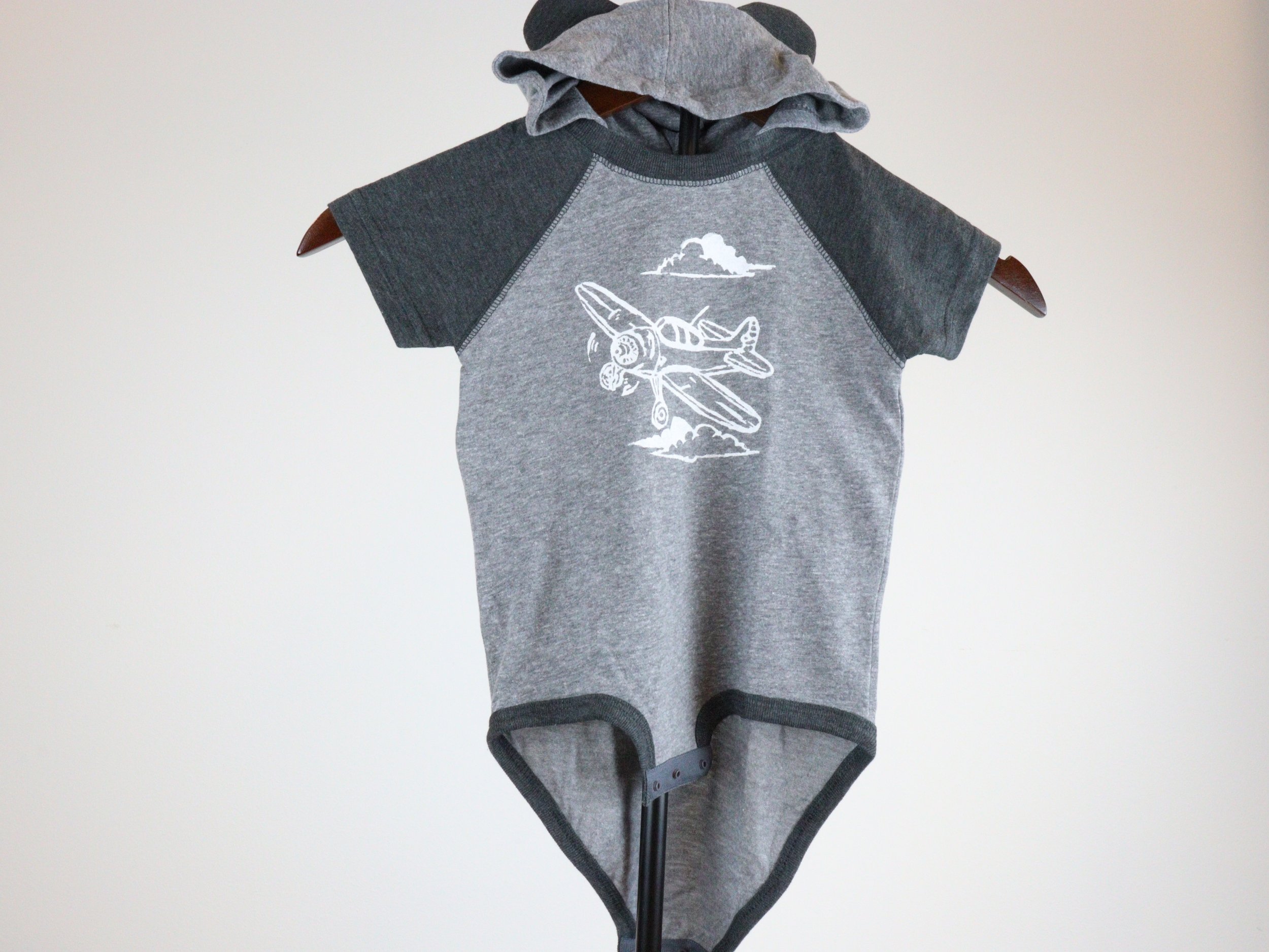 Airplane Onesie with ears -IMG_0822.JPG