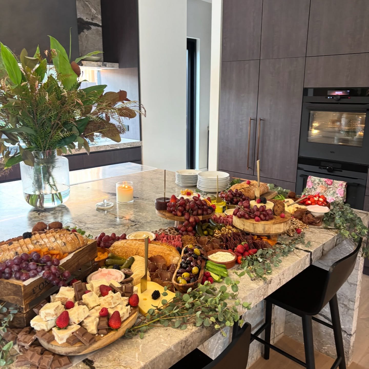 This table was fully halal; featuring beef salami, beef braesola and pasturma for the meat selection. The rest of the year is filling up super quickly, get those Christmas parties booked in!!