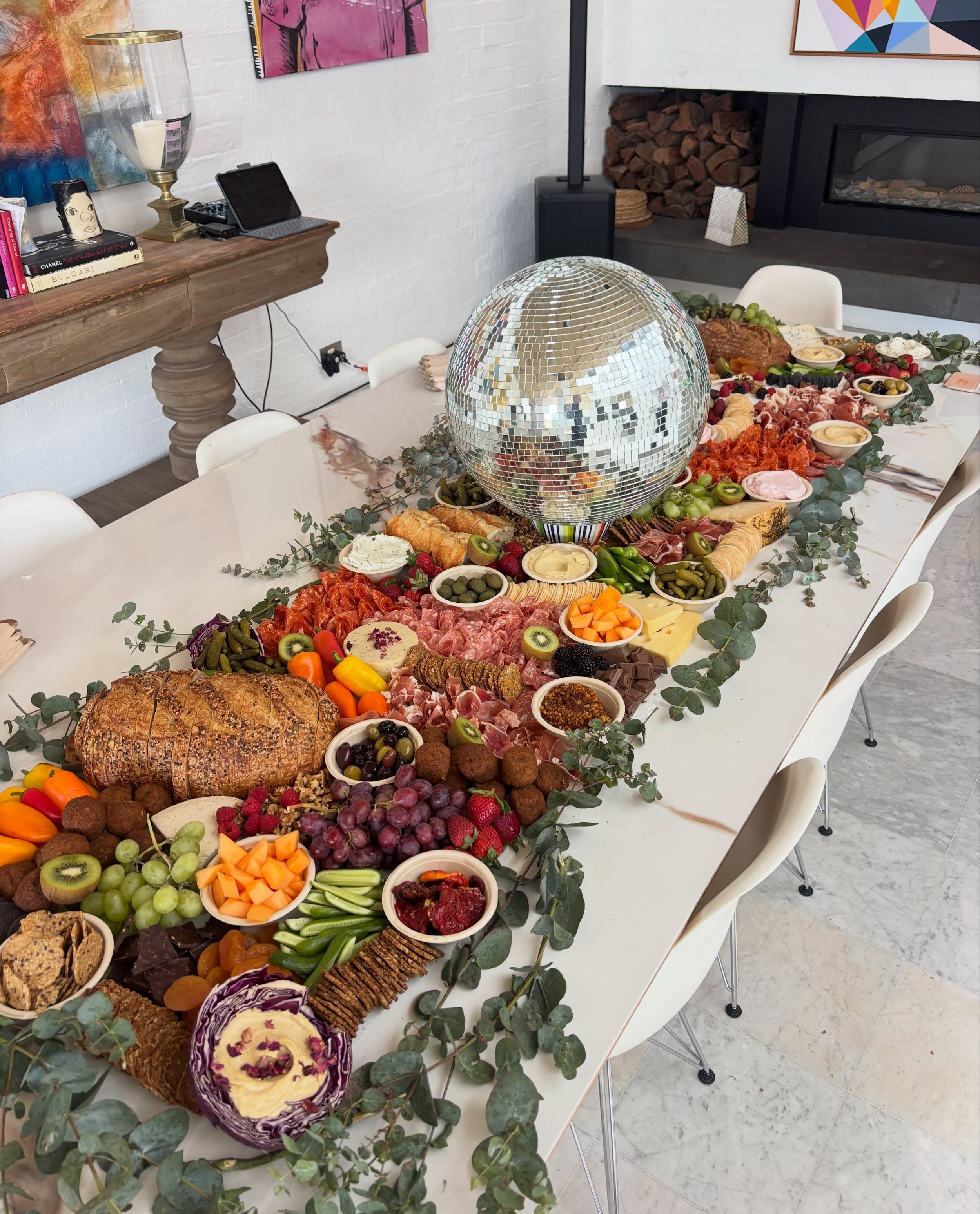 2 metre table with vegan and gf sections 🪩