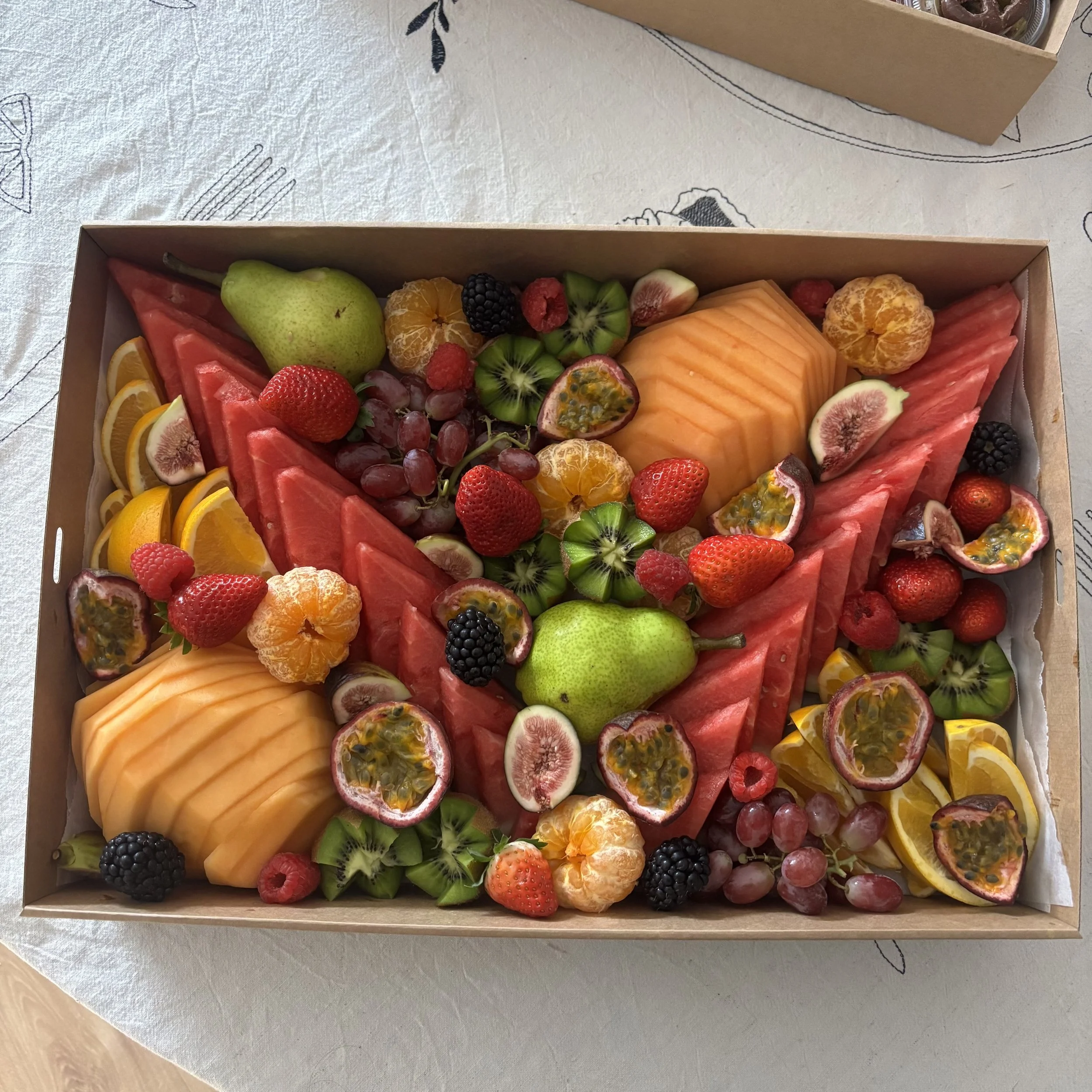 XL fruit