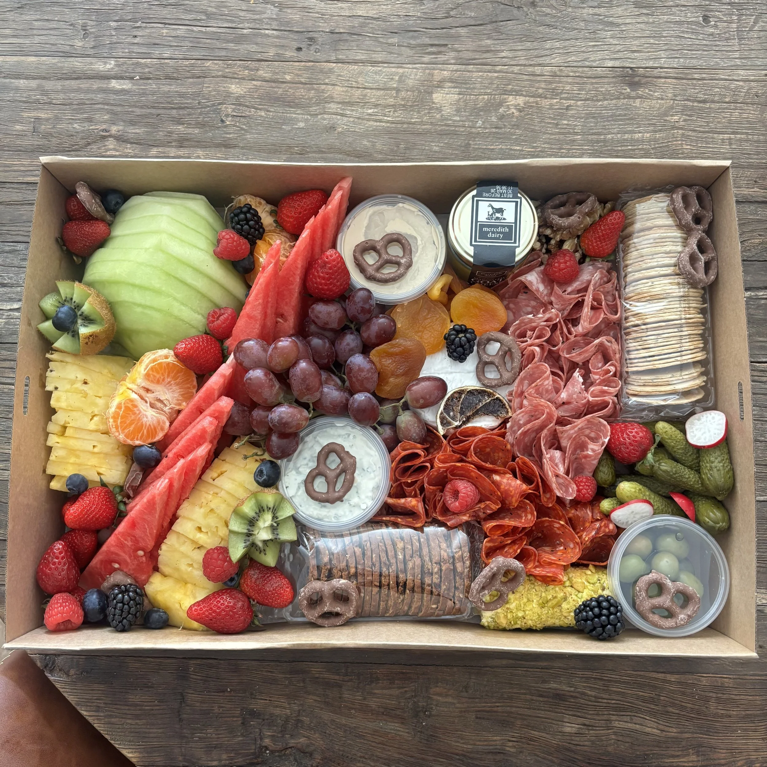 XL mixed fruit/savoury (custom)