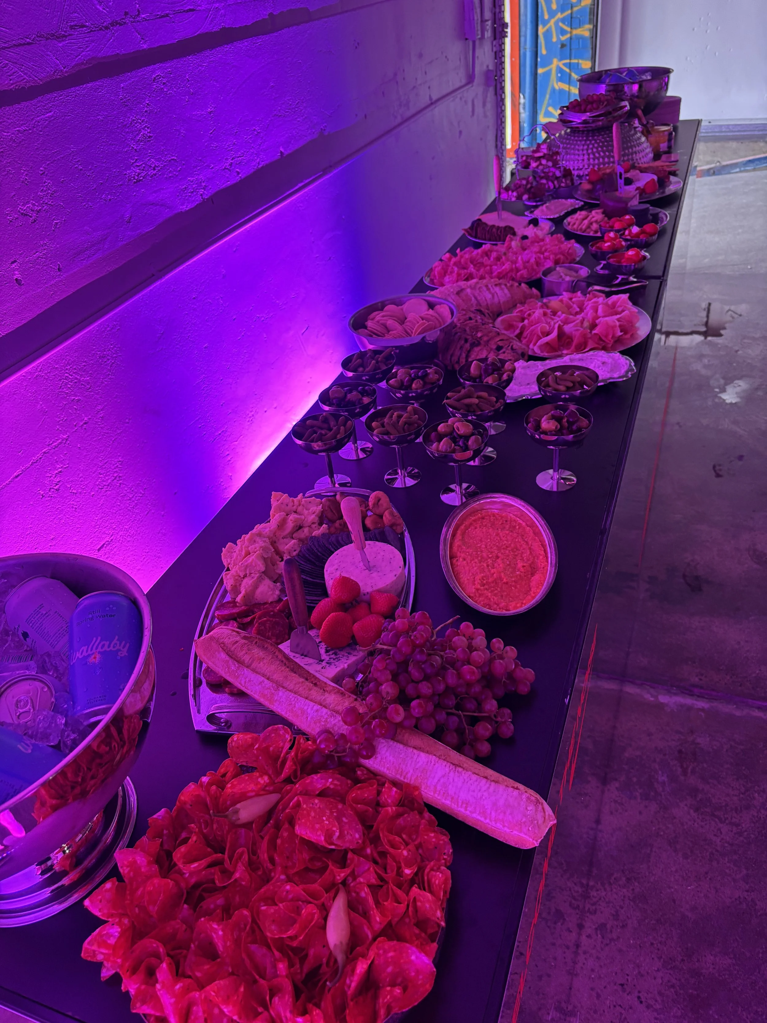 2 metres with chrome props