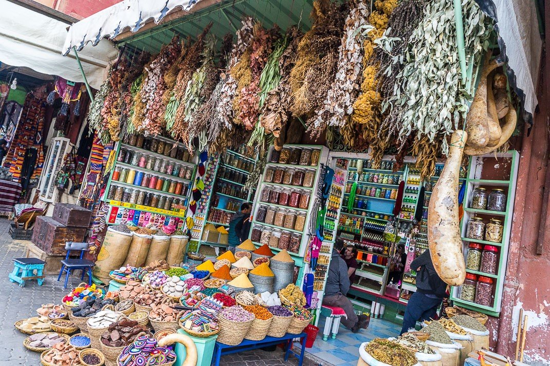 Hanging Spices Spice Market.jpg