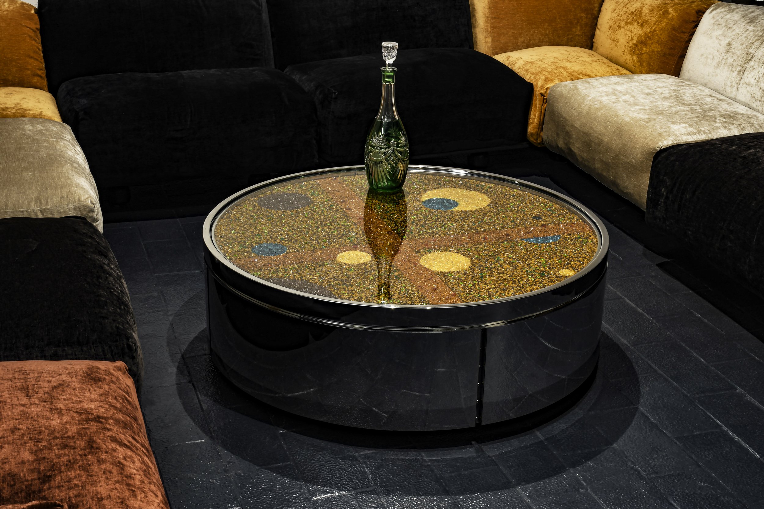 Handcrafted sculptural table from KalaRara Roma workshop