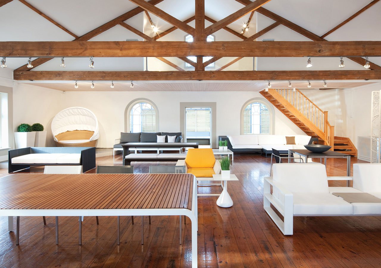 LP_Showroom1.jpg