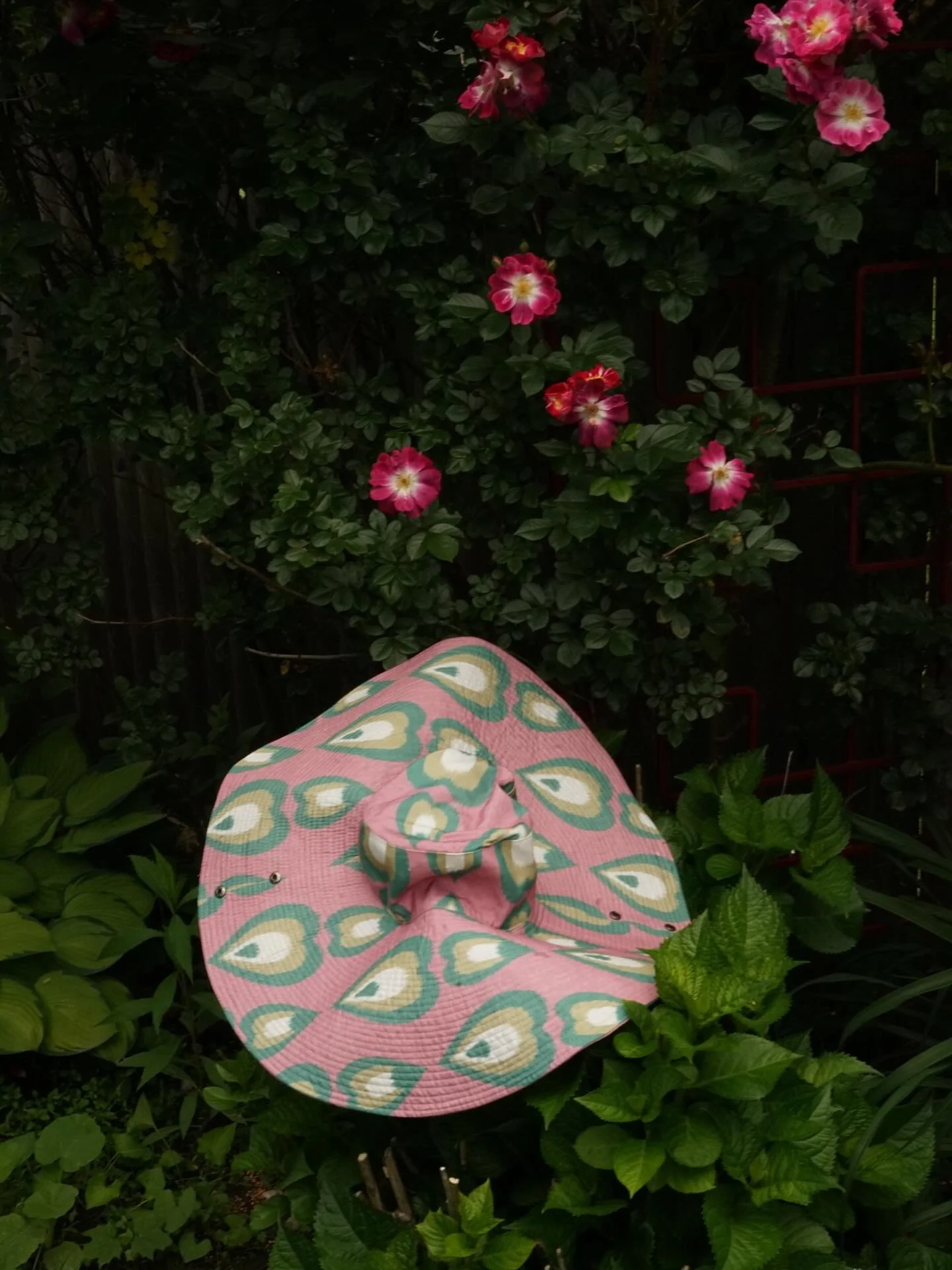 There&rsquo;s still some ikat sunhats in the shop 💕 Protect your skin and make your wardrobe shine with one of these beauties, circa the Silk Road 🌼 I picked these up in Uzbekistan and am not sure when or if I&rsquo;ll be getting more in the future