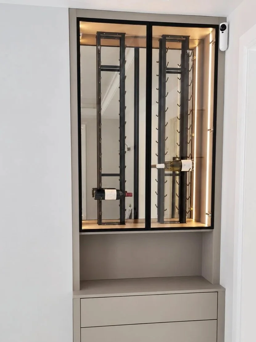 Display & Wine Cabinets