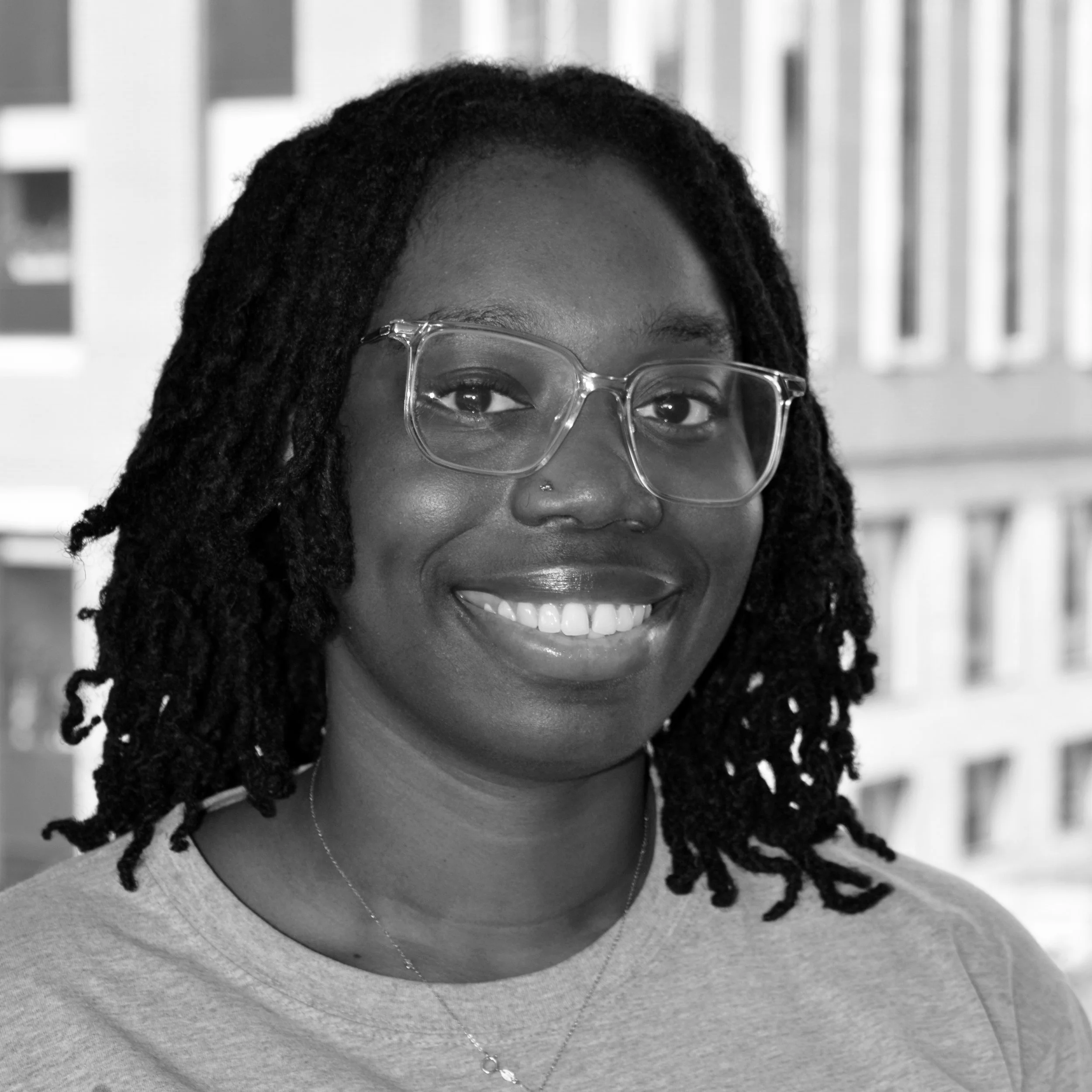 Mira Eze joins the lab!