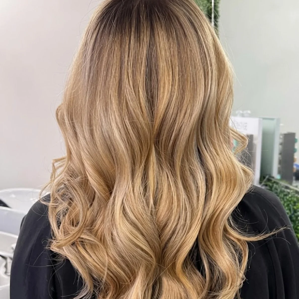 Balayage vs. Highlights for Curly Hair: What You Should Know