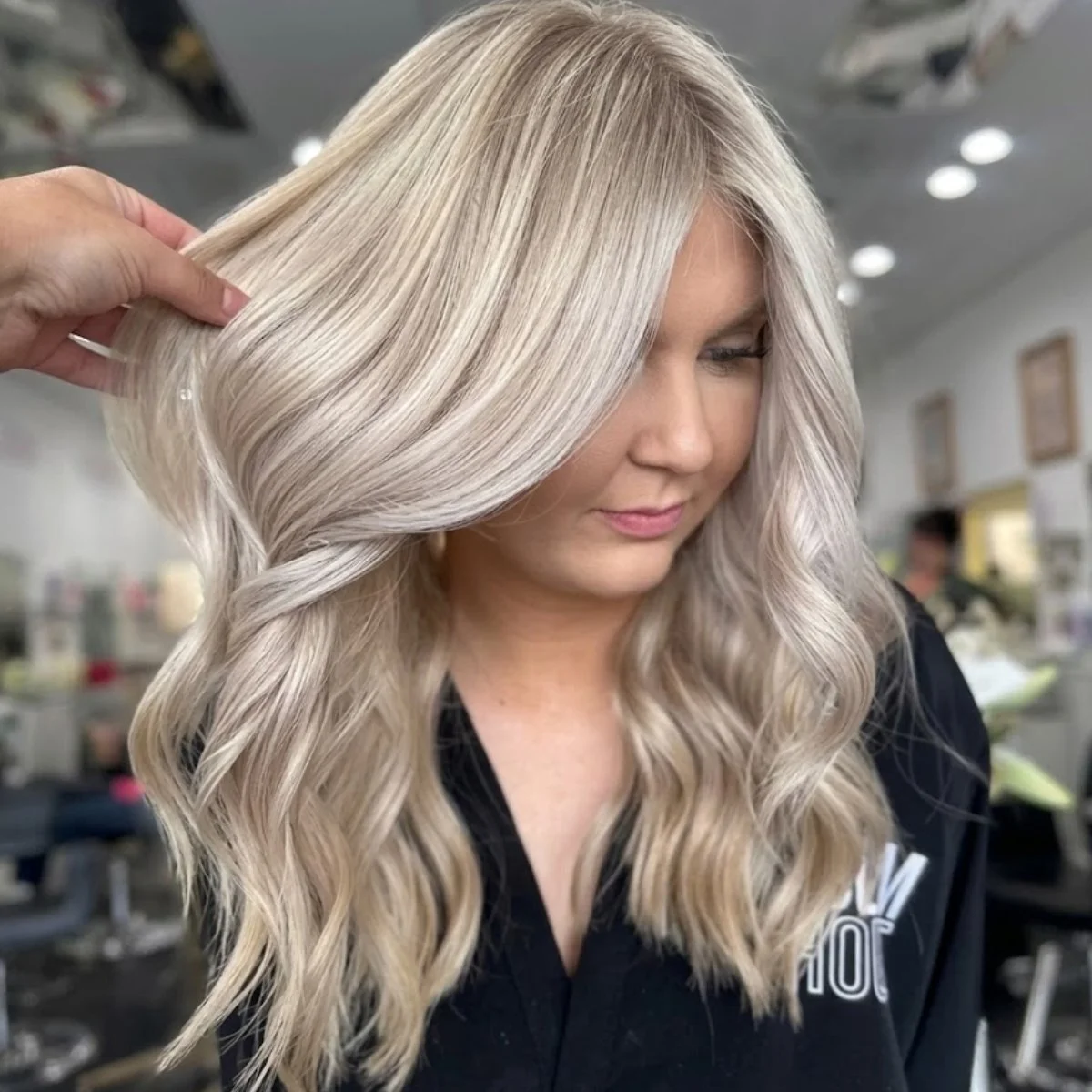 Platinum Blonde vs. Ash Blonde: What Color Should You Get?