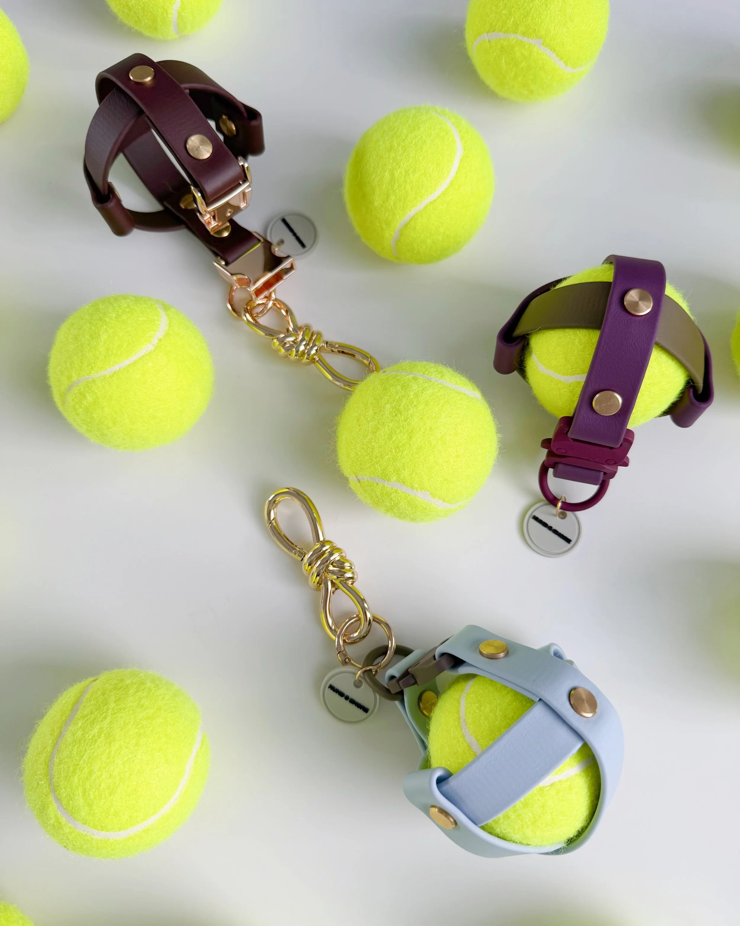 The Shore Ball Holder