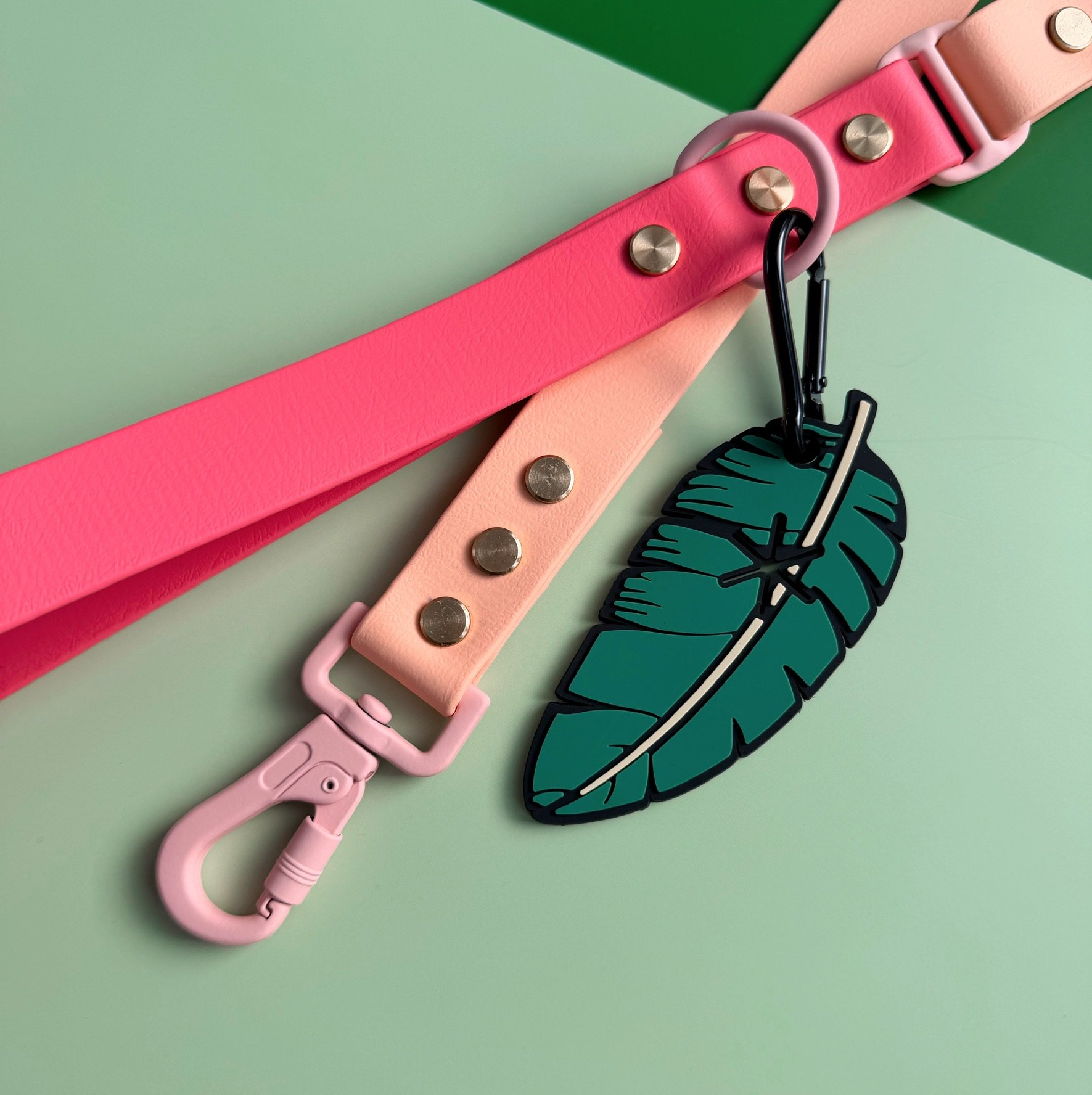 THE SHORE LOOP - BANANA LEAF