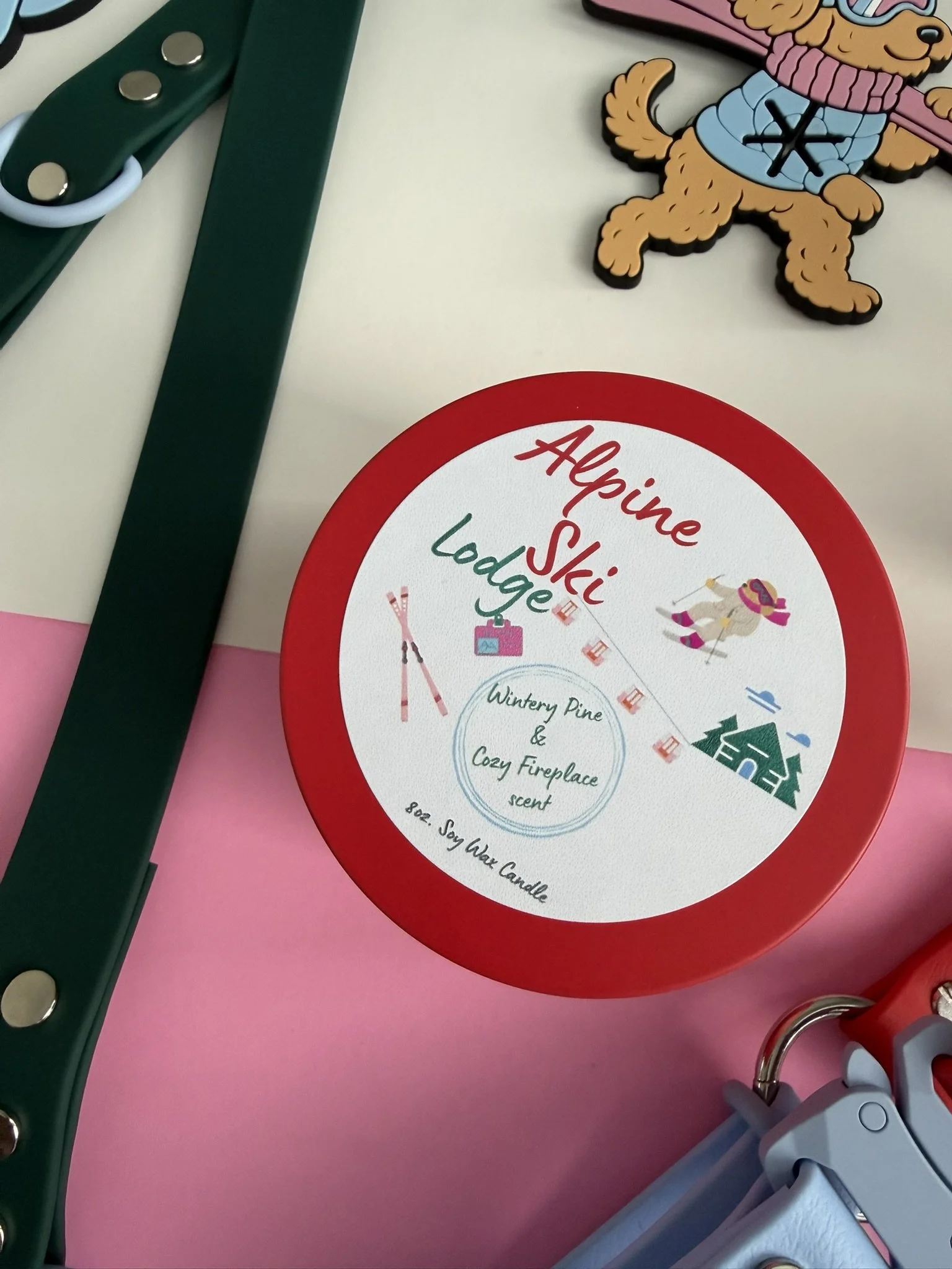 Pine candle with campfire scent