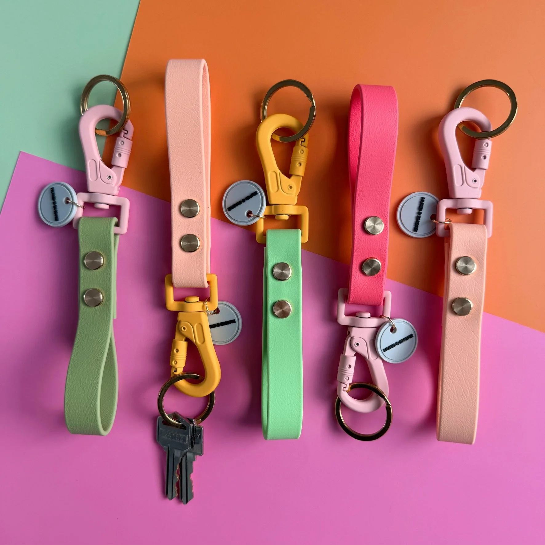 SHORE CLIP KEYCHAIN - FLORA