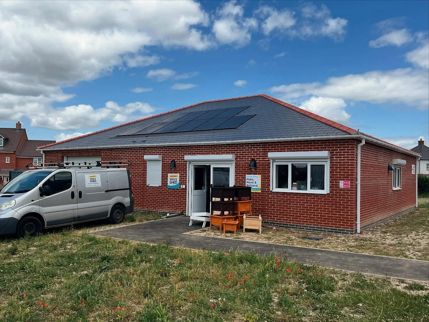 The Amesbury Men’s shed is now complete and fully operational - supporting community, connection and craft. 
Www.amesburymensshed.org.uk 
#paulstevensarchitecture #amesburymensshed #amesbury #wiltshire #architecture #community #communityarchi