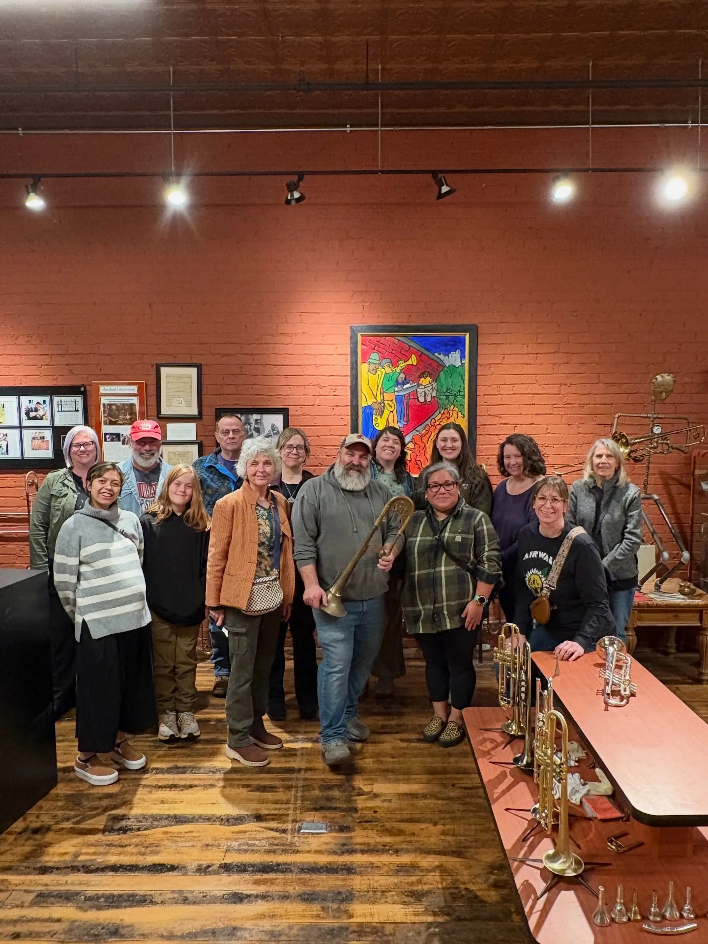A group of metalsmiths walks into a music warehouse...

No, this isn&rsquo;t the punch line of a joke. It is one of our amazing members-only events from last week!

Thank you @coolisbac for having our Alloy community. We loved getting to talk shop, s