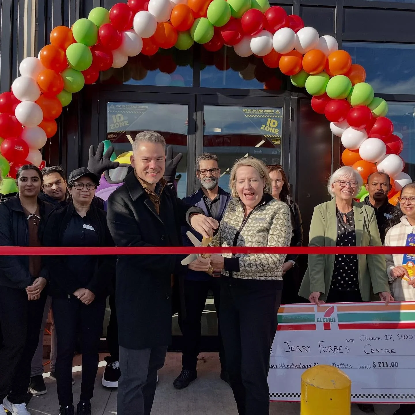📣Everybody welcome a brand new 7-Eleven to our neighbourhood in Gorman. 🥳🎉

Thank you for the honour of allowing me to cut the ribbon. Great energy, great people! 

Welcome to the area 7-Eleven! (15310 - 18 Street)